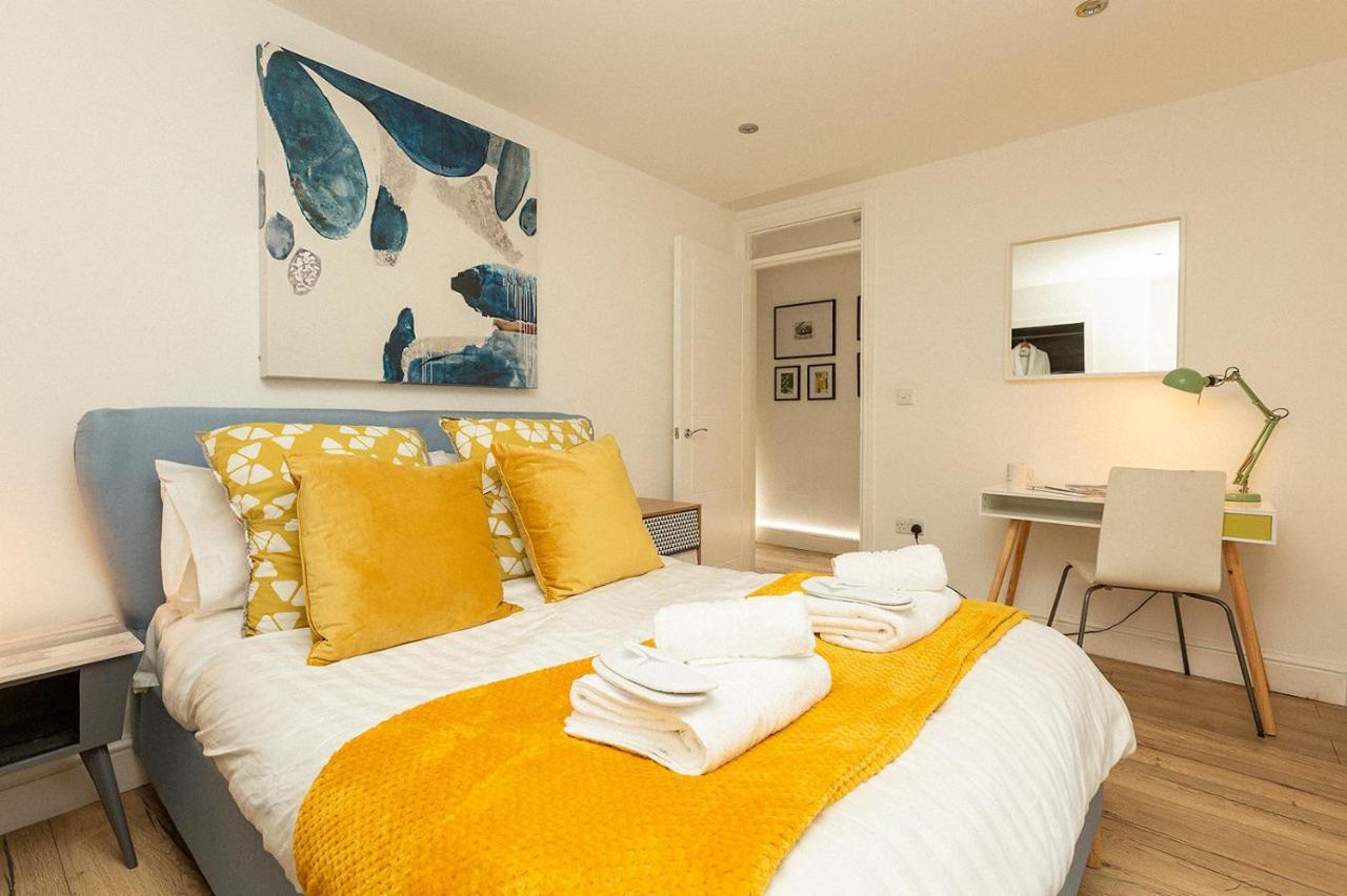 Stylish & Cosy Margate Escape With Hot Tub And Log Burner Dogs Welcome מראה חיצוני תמונה